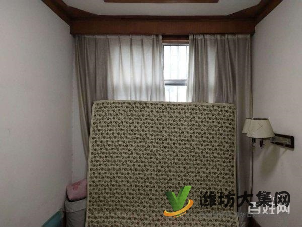 急售 民生街工人新村多層三樓 精裝四室 實驗廣文一