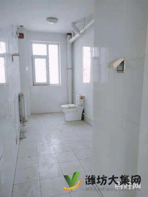 景泰銘城書香銘郡 欣城家園 106平三室 客廳朝陽(yáng)