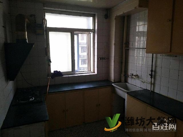 育英中學(xué) 濰棉小區(qū) 多層兩室 中等裝修 帶廈子出稅