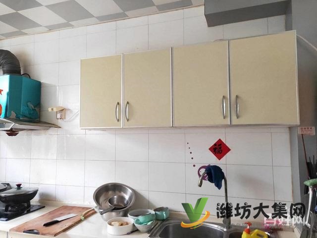 湖景龍灣精裝修好房,裝修基本未住,帶倉(cāng)庫(kù)車庫(kù)