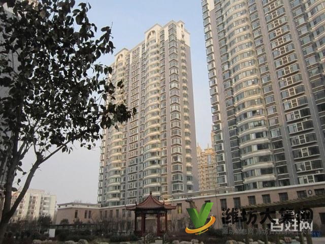 安全交易 東方名苑精裝未住!3室 送地下室!送車(chē)位