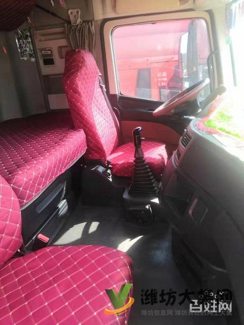 轉(zhuǎn)讓二手歐曼牽引車 550馬力 國五 雙驅(qū)輕體