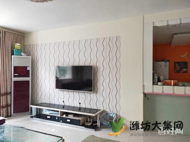 湖景龍灣精裝修好房,裝修基本未住,帶倉(cāng)庫(kù)車庫(kù)