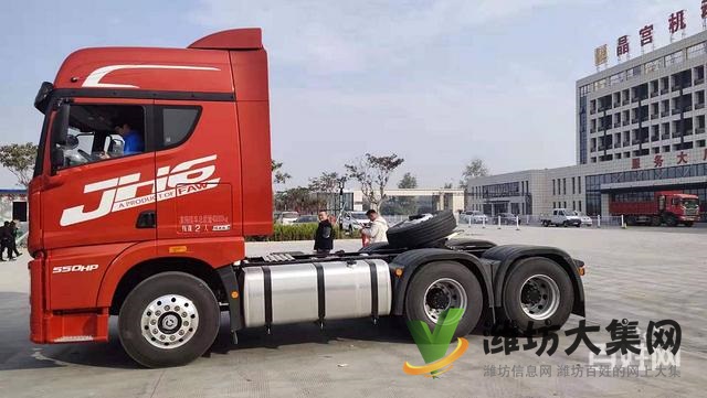 19款解放JH6牽引車(chē) 國(guó)五雙驅(qū)輕體 550馬力