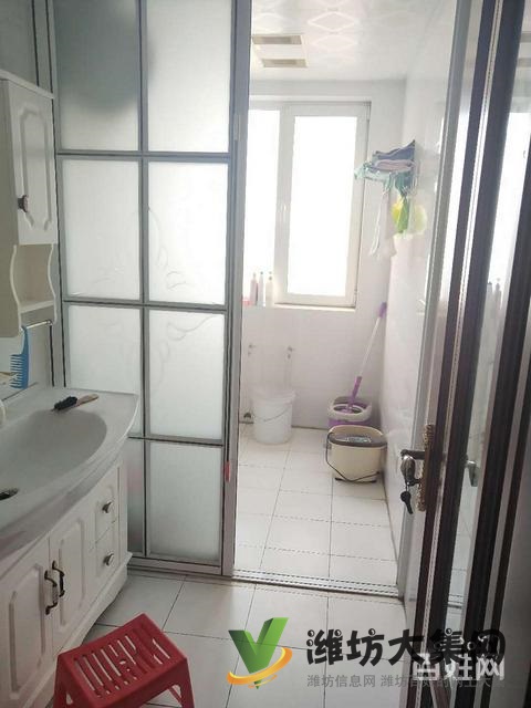 萬達北 130平方東方星 三室 精裝沒住 亞星單