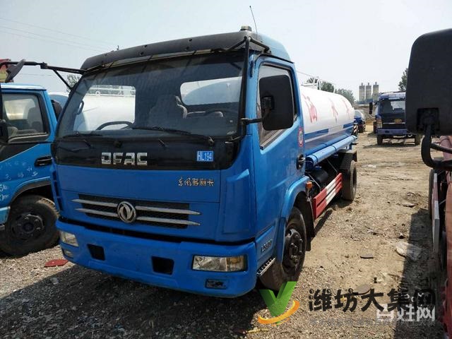 廠家直銷5噸東風多利卡灑水車    可用于城市道路