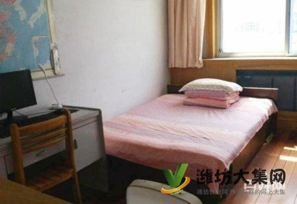 東風街文化路華光苑 多層三樓精裝三室 急售 早春園