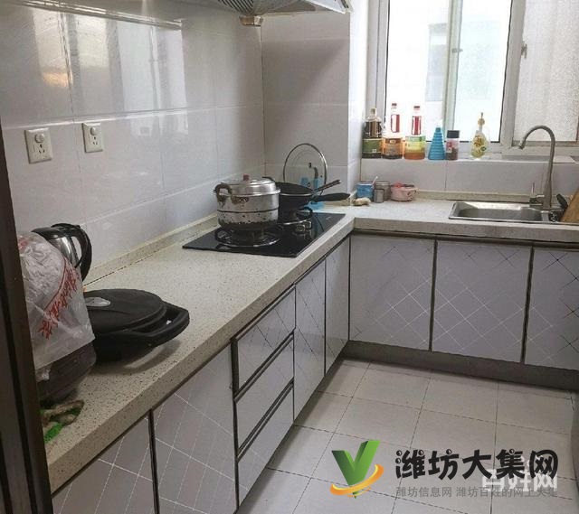 新華日向近精裝盛世華庭 兩室朝陽 隨時(shí)看房