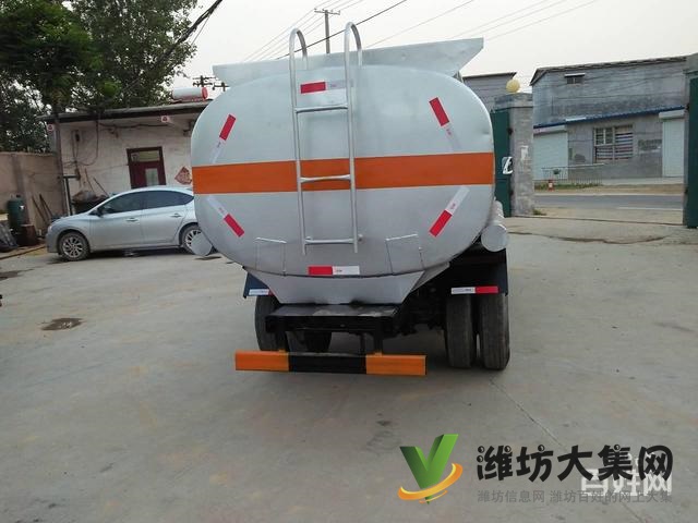 定做二手各種品牌流動加油車油罐車全國可運輸價格優惠