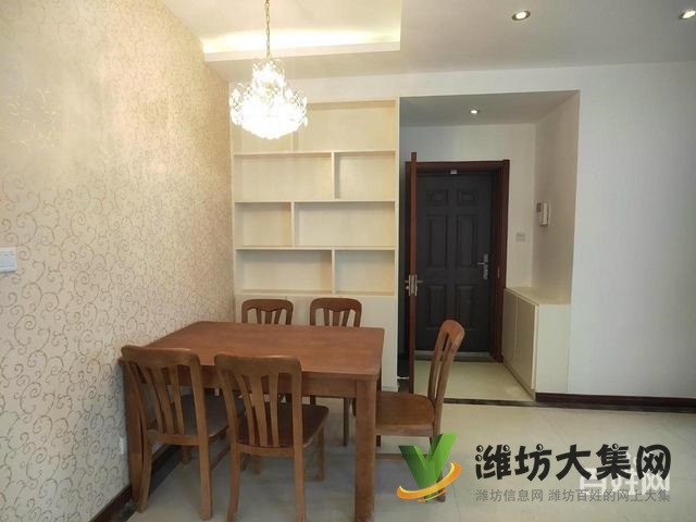 安全交易 東方名苑精裝未住!3室 送地下室!送車(chē)位