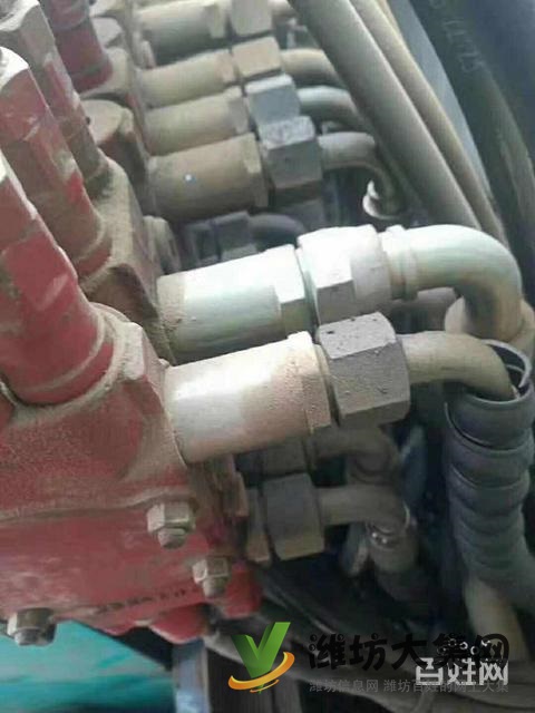 山河智能70二手挖掘機(jī)動(dòng)力強(qiáng)勁性價(jià)比高