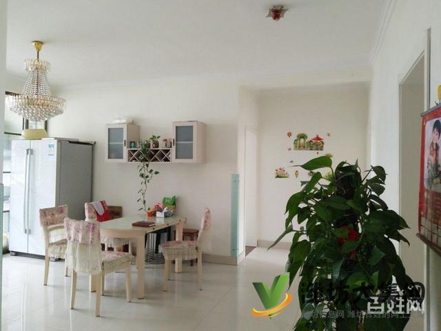 櫻前街與文化路學(xué)校近櫻園東區(qū)多層三室朝陽精裝修