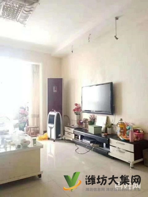 奎文區(qū)白浪河畔 泰華近萬達西 世紀花苑145平65