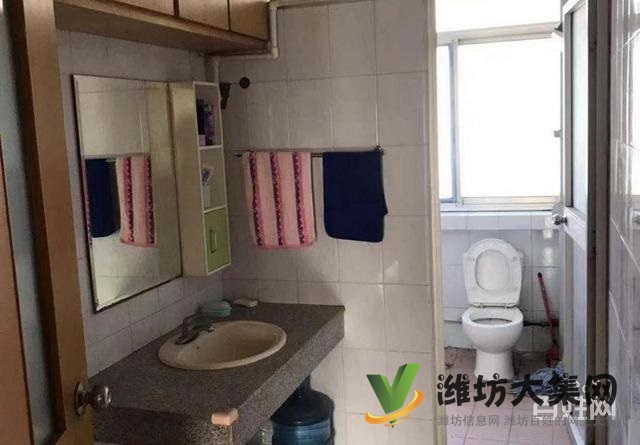 首付5萬(wàn)濰坊中學(xué)宿舍112平3室朝陽(yáng)無(wú)稅帶地下室干