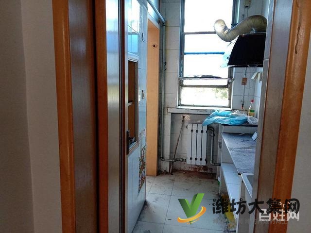 電力局單位號好房!2樓帶倉庫,集暖天然氣!證出稅