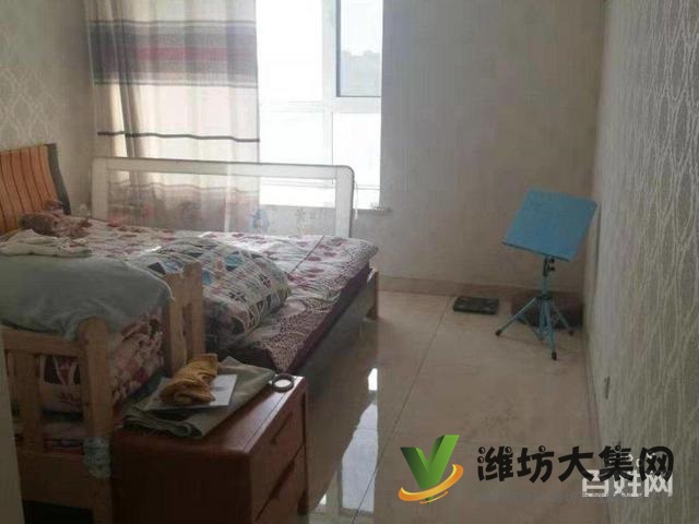 大有公館3室2廳2衛,電梯房精裝