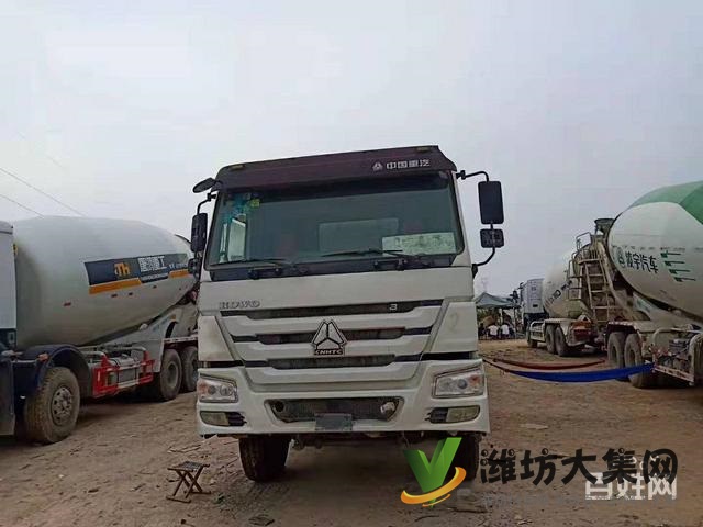 二手豪沃攪拌車 大18方  前四后八輪 亞特上裝