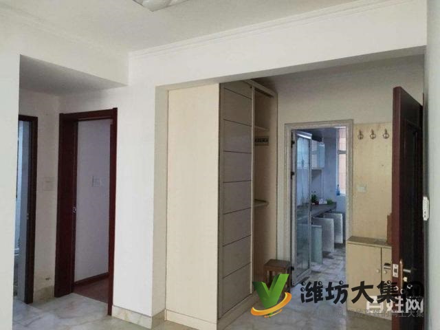 北苑學校近,現房三室,氧吧社區,綠化率高,成熟小區,特價出售