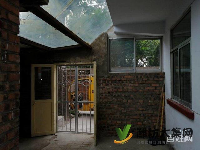 濰州路技校宿舍1樓帶院前開(kāi)門(mén)可做生意用55平3室1