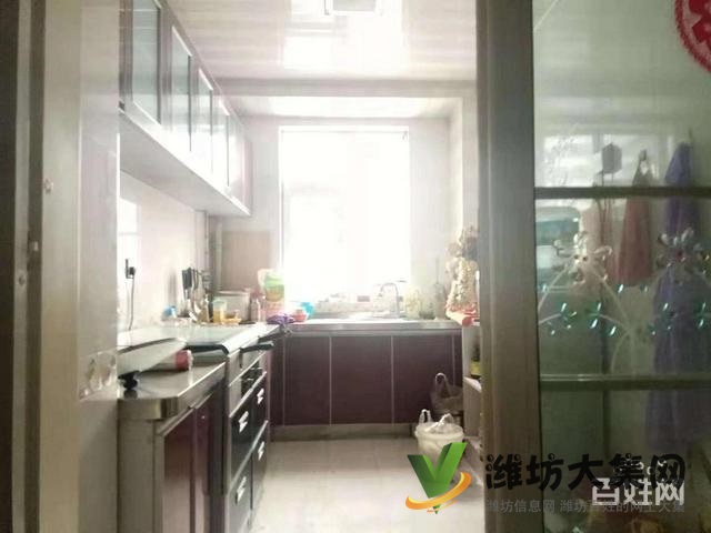 奎文區(qū)白浪河畔 泰華近萬達西 世紀花苑145平65