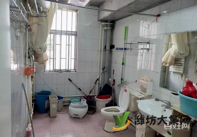 圣榮廣場多層1樓,精裝3室,房東急售,現在僅僅只要