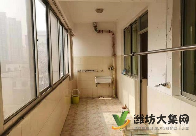 鳶飛路多層二樓公交公司單位宿舍多層出稅萬(wàn)達(dá)華府麗景