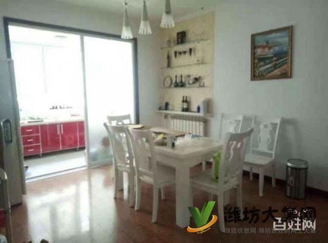 植物園近人民單位房三室兩廳精裝