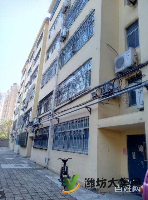 健康街工商局宿舍新華學(xué)校近多層2樓90平米標(biāo)準(zhǔn)三室