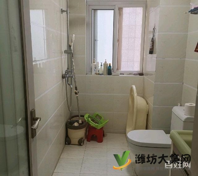 新華日向近精裝盛世華庭 兩室朝陽 隨時(shí)看房