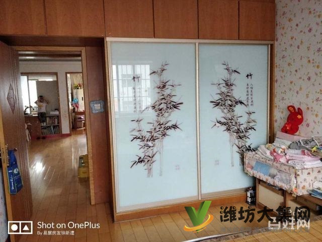 濰州路北佳樂家近北商城114平米多層帶電梯三室精裝