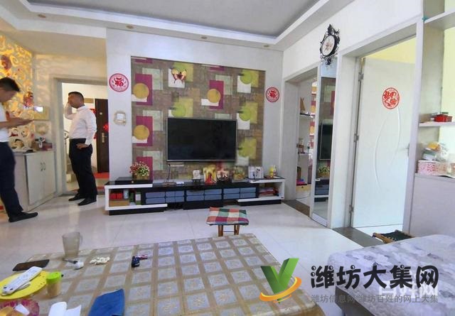 萬達近 附屬醫(yī)院 佳樂家對面君尚花園多層4樓精裝