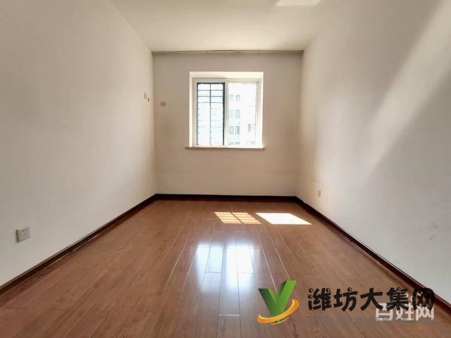 萬達西 中麗景多層2樓 精裝三室房型方正 濰坊中學