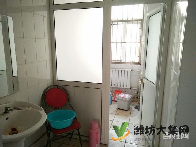 單價不到七千買高新實驗學曲房濰坊新一 中近多層2樓