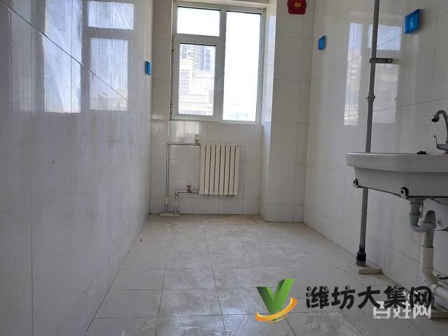 海信蘭郡近 仁和盛庭 復(fù)式193平 130萬(wàn)