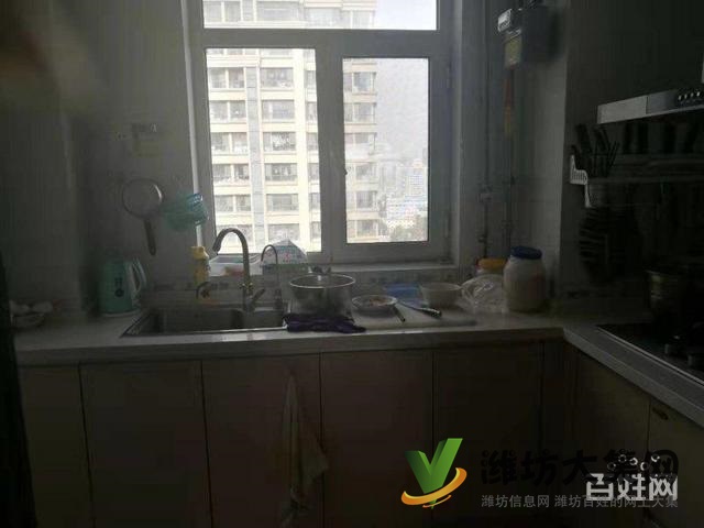 大有公館3室2廳2衛,電梯房精裝