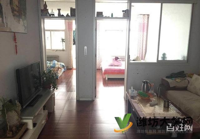 首付6萬(wàn)四平路佳樂(lè)家近 四平小區(qū)大三室精裝 僅47