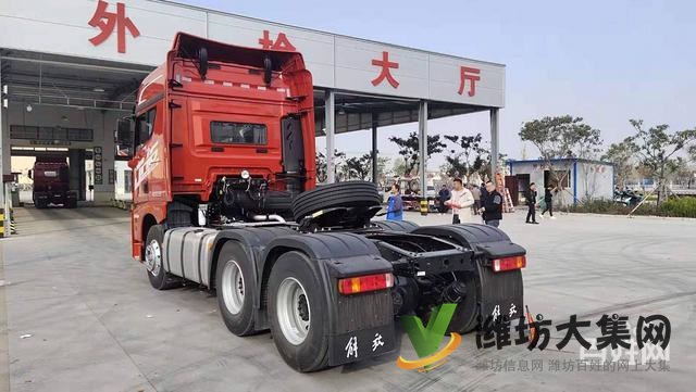 19款解放JH6牽引車(chē) 國(guó)五雙驅(qū)輕體 550馬力