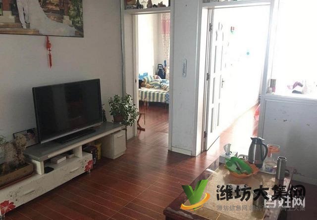 首付6萬(wàn)四平路佳樂(lè)家近 四平小區(qū)大三室精裝 僅47