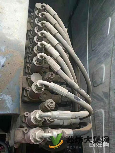 山河智能70二手挖掘機(jī)動(dòng)力強(qiáng)勁性價(jià)比高