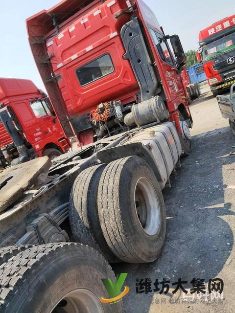 出售二手德龍X3000牽引車500馬力 輕體國(guó)五