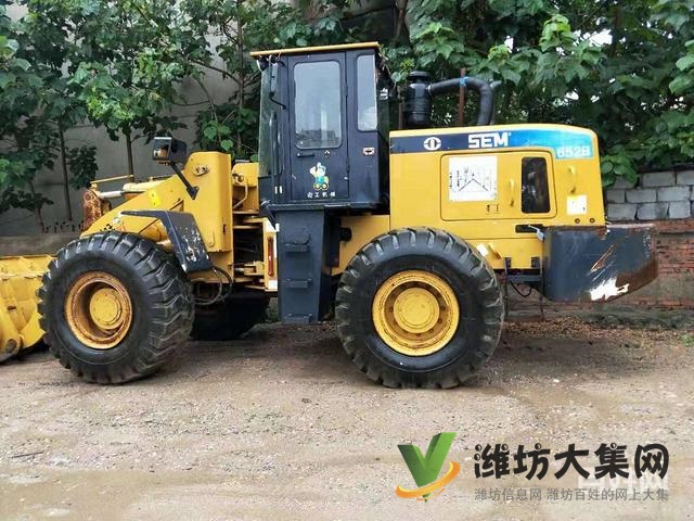 2013年，山工652B，車況好.干活車