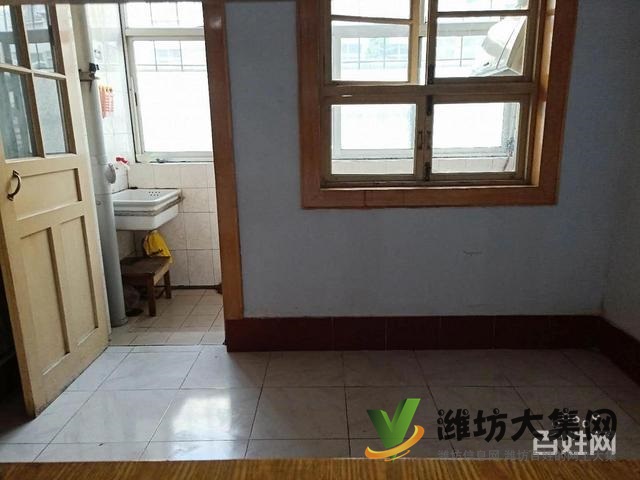 萬達近單位房 同心園小區 一樓帶院 兩室兩廳 院子