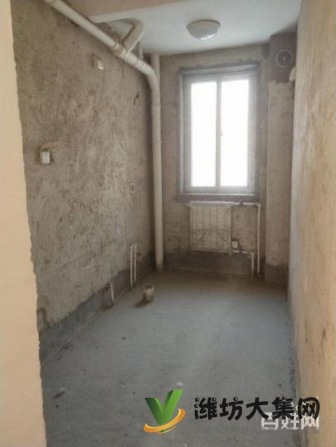 房子來了,115平三室兩廳毛坯帶車庫,首付低,一套