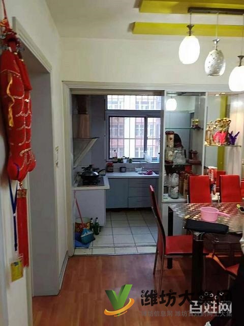 勝利街永安路小學(xué)近名都百盛園多層104平精裝3室7