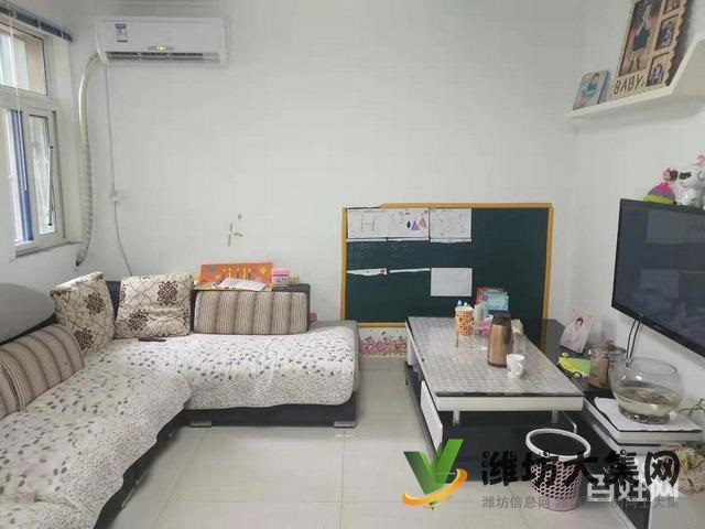 性價(jià)比超高的房子。三友圣錦花園,精裝一樓,帶車庫(kù),