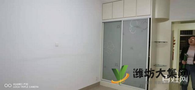 文匯苑中等裝修,房東急售,當(dāng)居住融入環(huán)境,心也隨之淡定火急