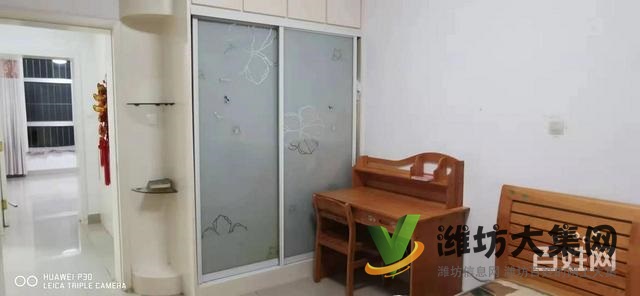 文匯苑中等裝修,房東急售,當(dāng)居住融入環(huán)境,心也隨之淡定火急