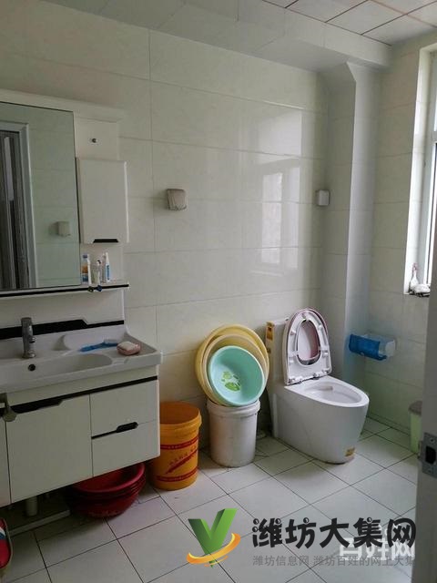 高新近北美楓情 三室二廳二衛 精裝有證 送家具家電 工作調動