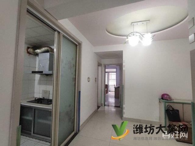 首付8萬(wàn) 東埠學(xué)校 麗景苑3樓 97平 兩室兩廳 精裝 倉(cāng)庫(kù)