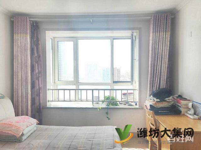 雙實驗 市中心中央御景16樓兩室嗲附房精裝修 證出